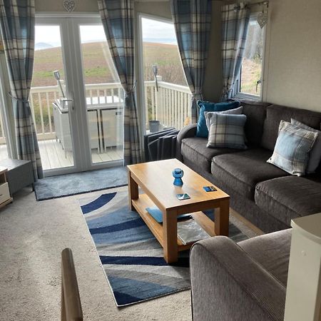 Luxury Caravan At Turnberry - Short Walk To Beach Girvan Bagian luar foto