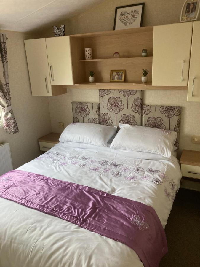 Luxury Caravan At Turnberry - Short Walk To Beach Villa Girvan Bagian luar foto