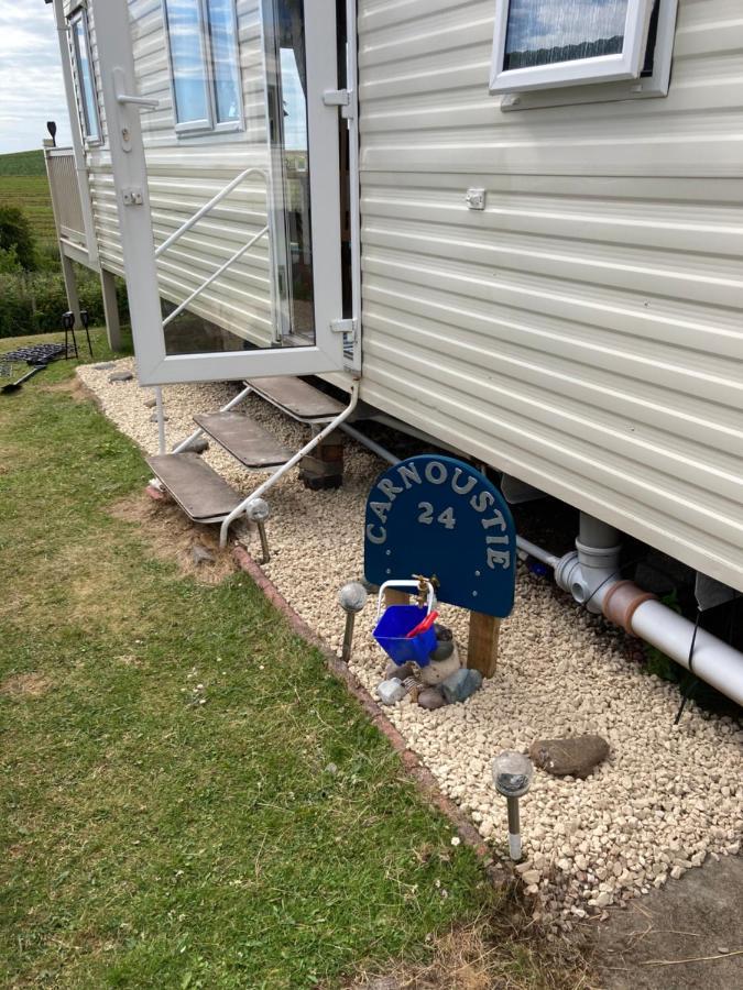 Luxury Caravan At Turnberry - Short Walk To Beach Villa Girvan Bagian luar foto